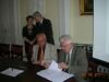 Prezes Lider Trading Jacek Kulig podpisujący umowę